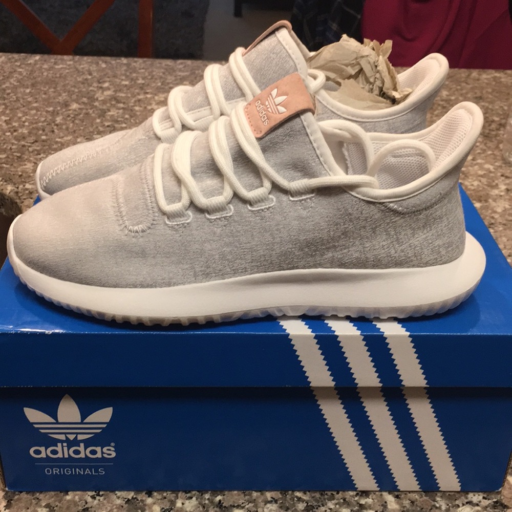 Woman’s adidas tubular shadow w